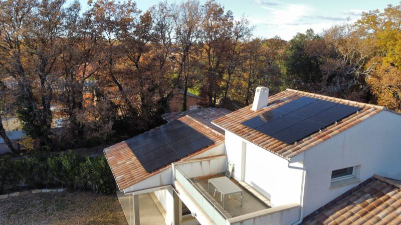 découvrez les diverses aides disponibles pour soutenir l'utilisation des énergies renouvelables dans les hautes-alpes. profitez de subventions, de conseils et de solutions financières pour rendre votre transition énergétique plus accessible et durable.