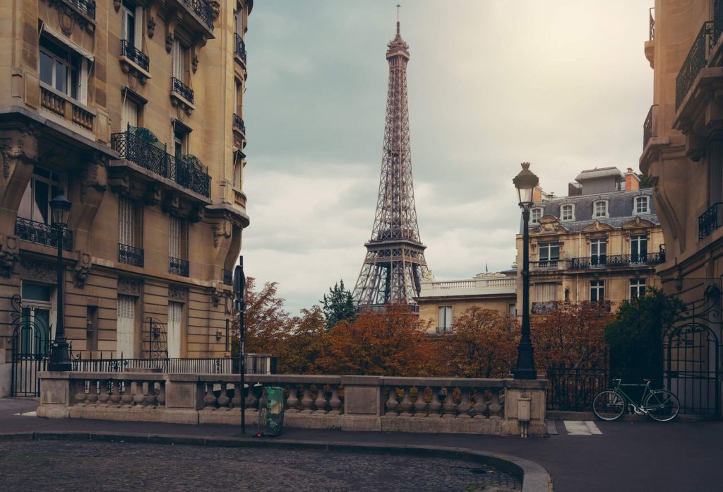 découvrez comment réussir la rénovation de votre appartement à paris grâce à des professionnels qualifiés. conseils, astuces et services pour un projet réussi.